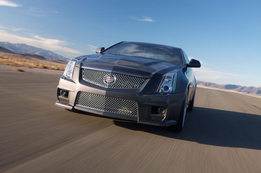  Cadillac CTS-V Coupe 2011 года  (фото 67 из 71)